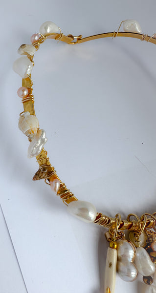 Shell Choker Necklace